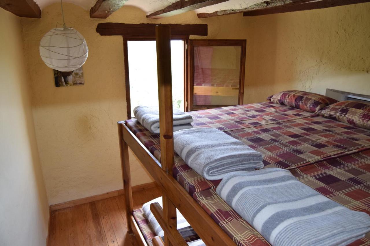 Hostel Refugi De Cortiuda Peramola Exteriér fotografie